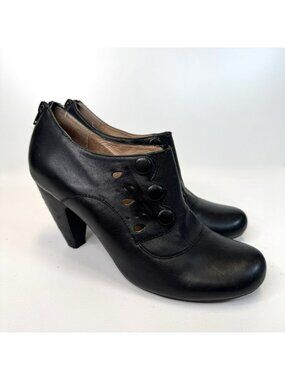 Miz Mooz SYLVIA Black Leather Button Booties Shoes Womens US 9/EU 40 Victorian